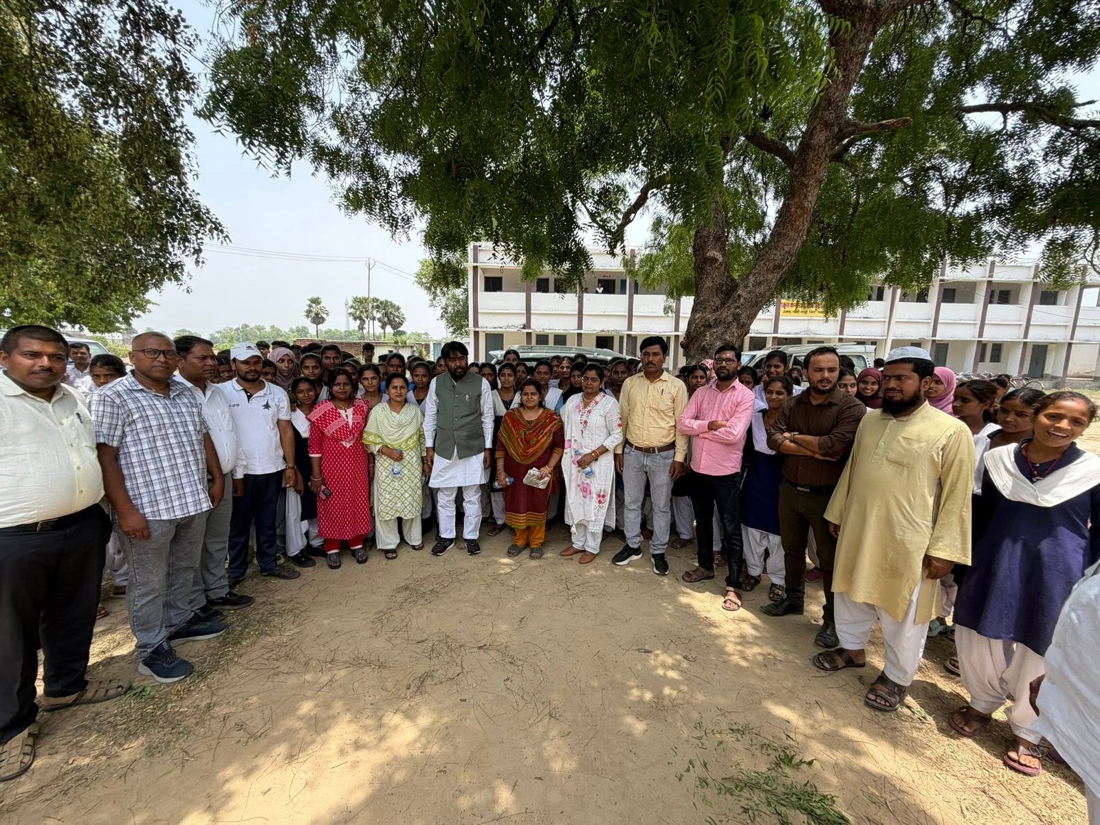 राजकीयकृत कन्हैया इंटर विद्यालय, मड़वा
