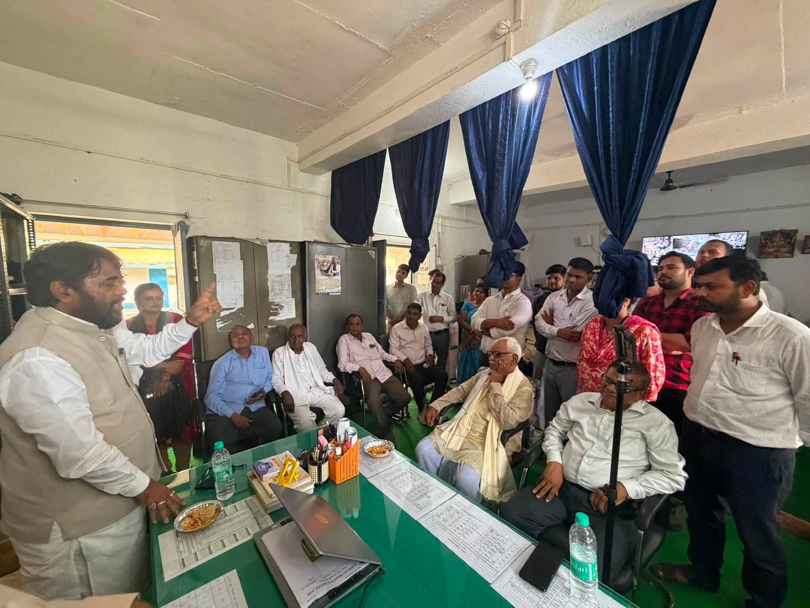 बाल्मीकि इंटर विद्यालय, बारत सहवाजपुर (नवादा)