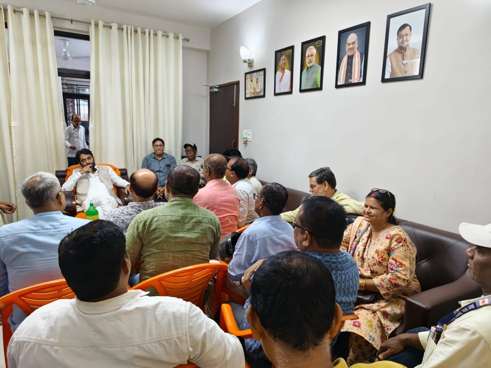 प्रधानाध्यापक पद पर प्रोन्नत (पदोन्नत)