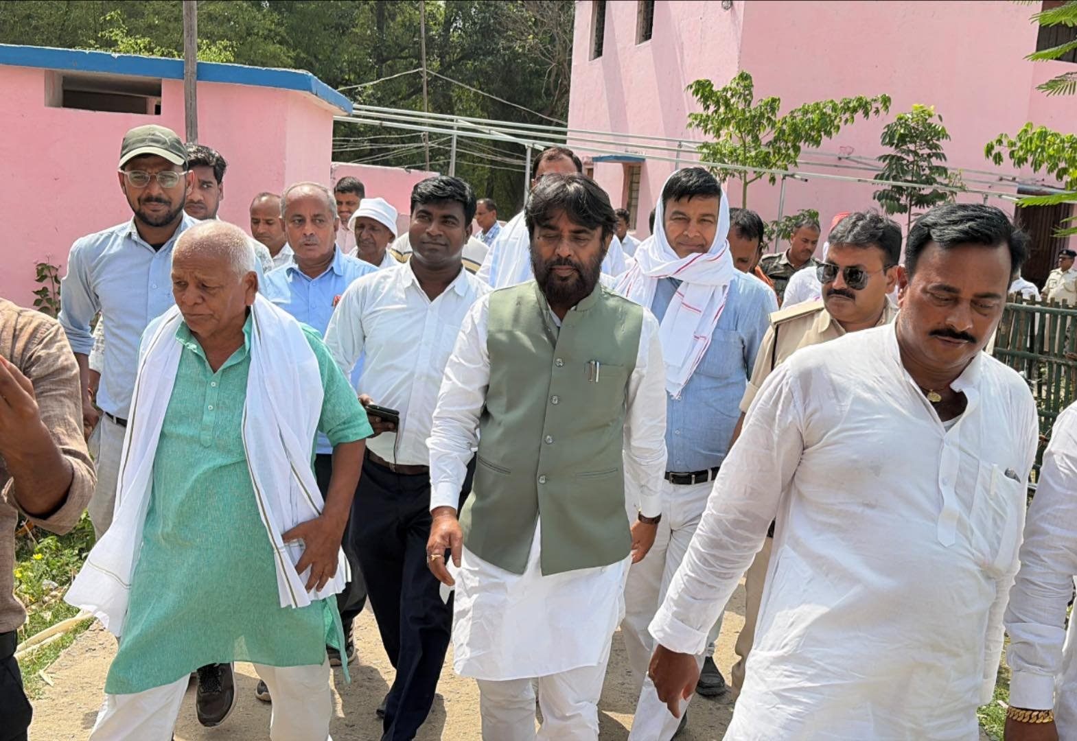 गायत्री परियोजना बालिका इंटर विद्यालय - कौआकोल