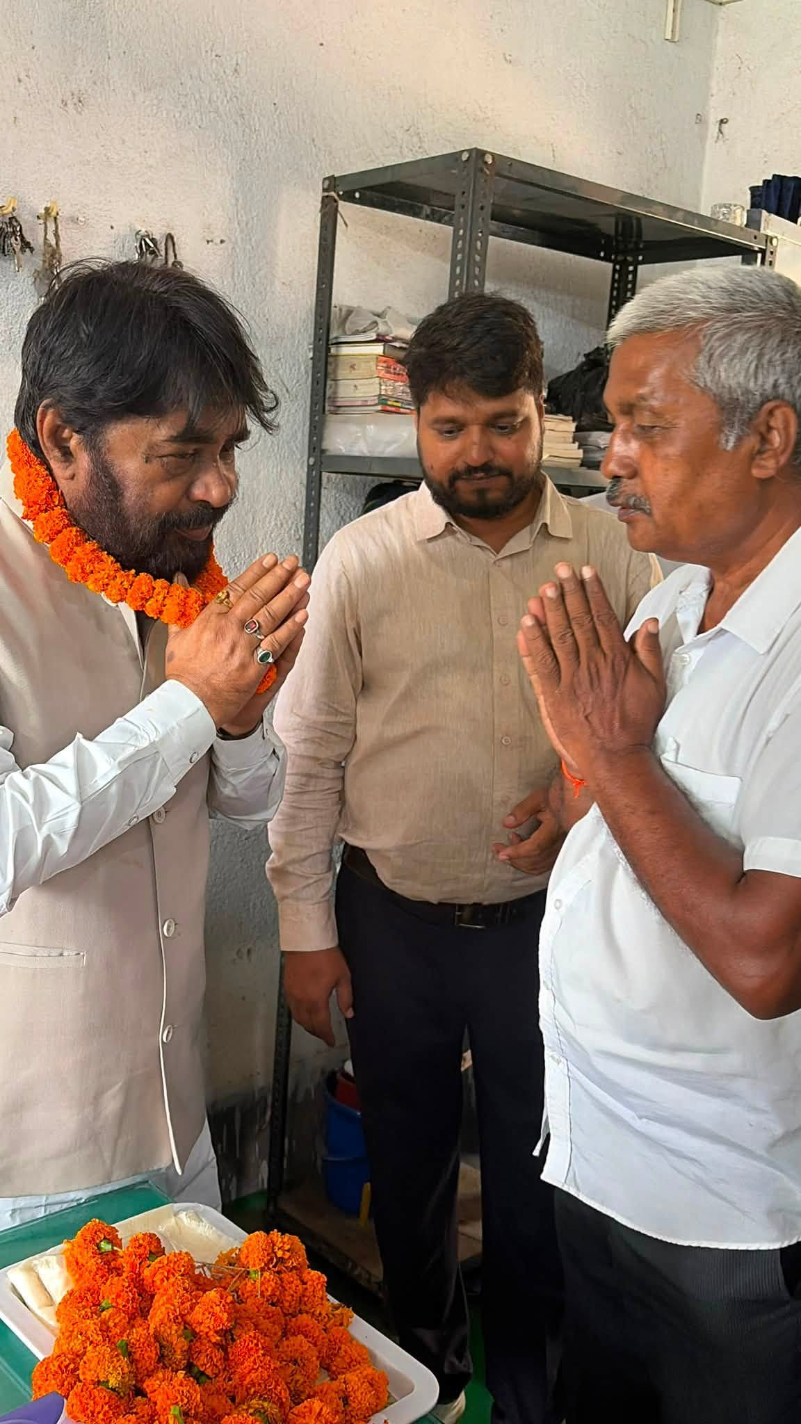 बाल्मीकि इंटर विद्यालय, बारत सहवाजपुर (नवादा)