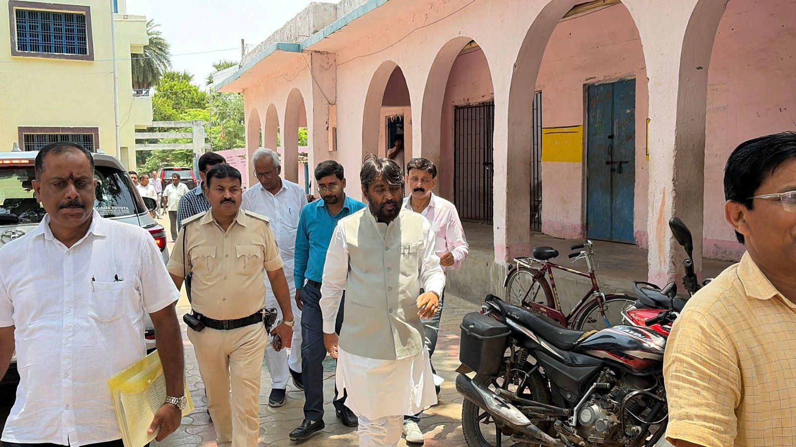उत्क्रमित उच्च माध्यमिक विद्यालय, पैमार घाट