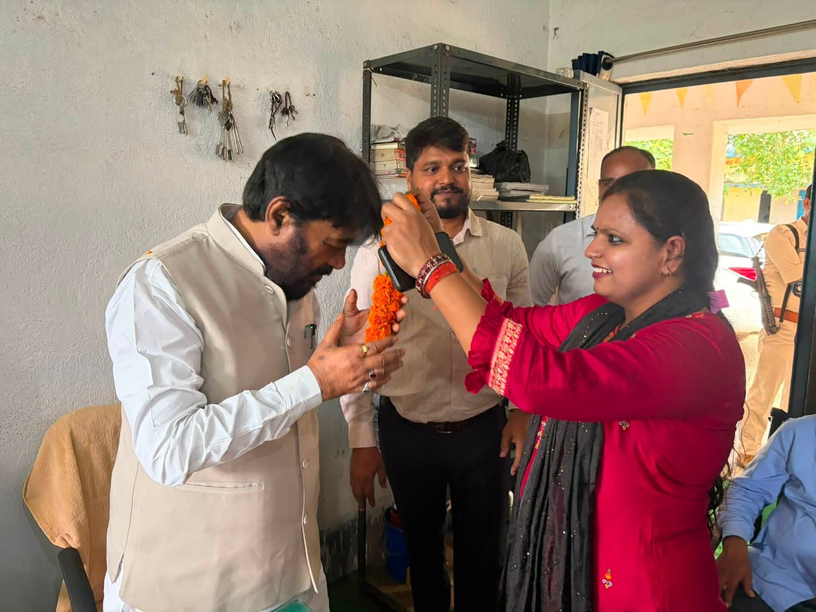 बाल्मीकि इंटर विद्यालय, बारत सहवाजपुर (नवादा)